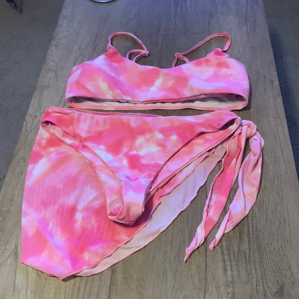 Bathing suit